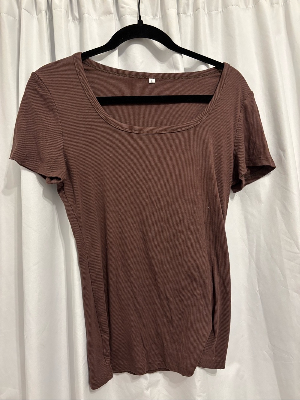 Women's Scoop Neck Short Sleeve ribbed Top - Brown